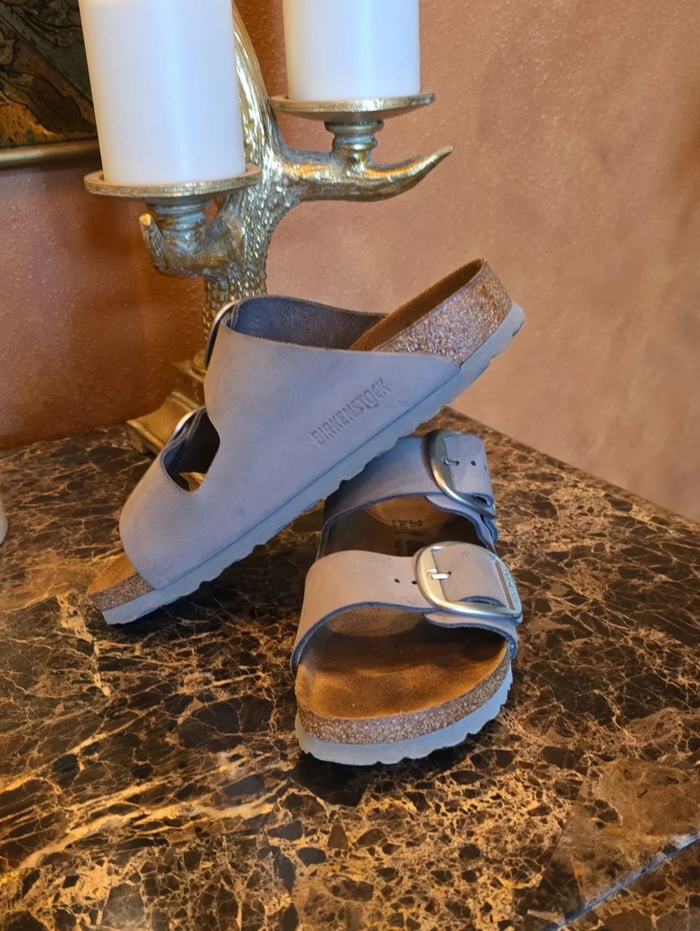 Birkenstock Arizona BIG BUCKLE Sandals in Light Gray